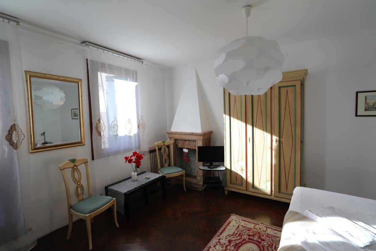 Lovely Apartment In Венеция Екстериор снимка