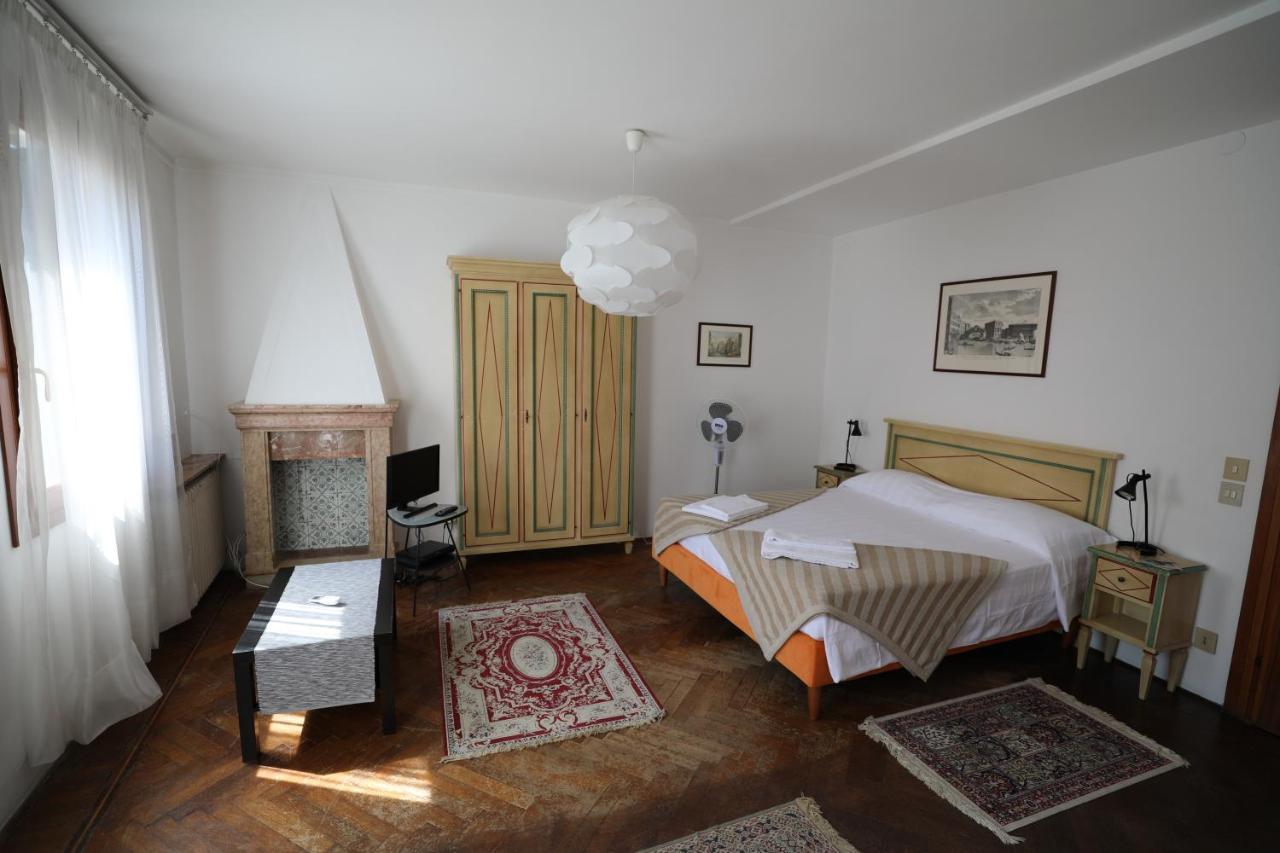 Lovely Apartment In Венеция Екстериор снимка
