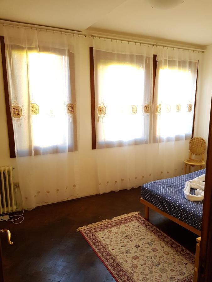 Lovely Apartment In Венеция Екстериор снимка