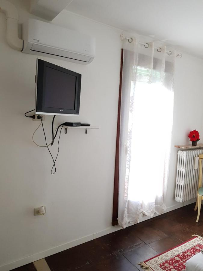 Lovely Apartment In Венеция Екстериор снимка