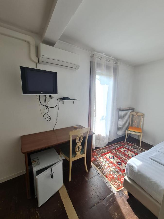 Lovely Apartment In Венеция Екстериор снимка