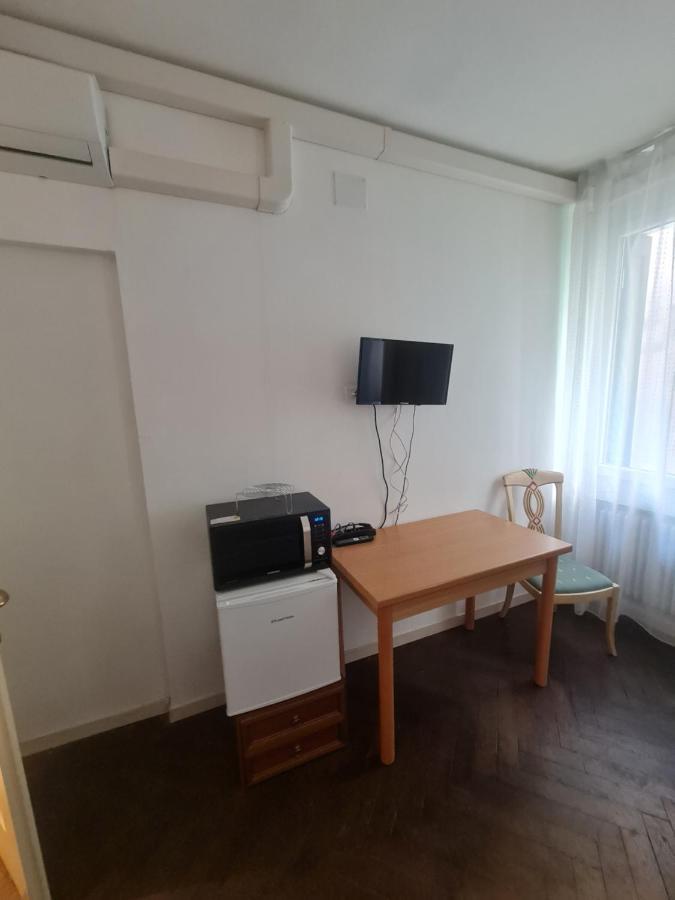 Lovely Apartment In Венеция Екстериор снимка