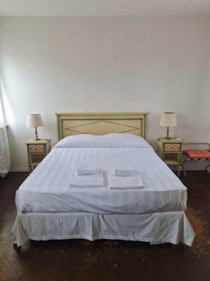 Lovely Apartment In Венеция Екстериор снимка